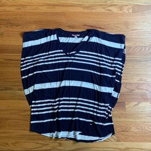 Casual Blue/white striped shirt